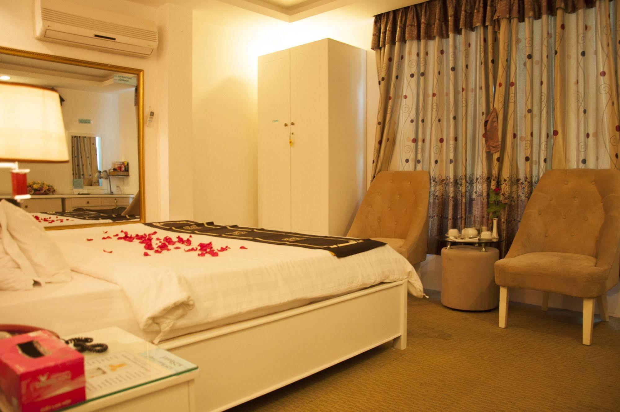 A25 Hotel - 274 De Tham Хошимин Екстериор снимка